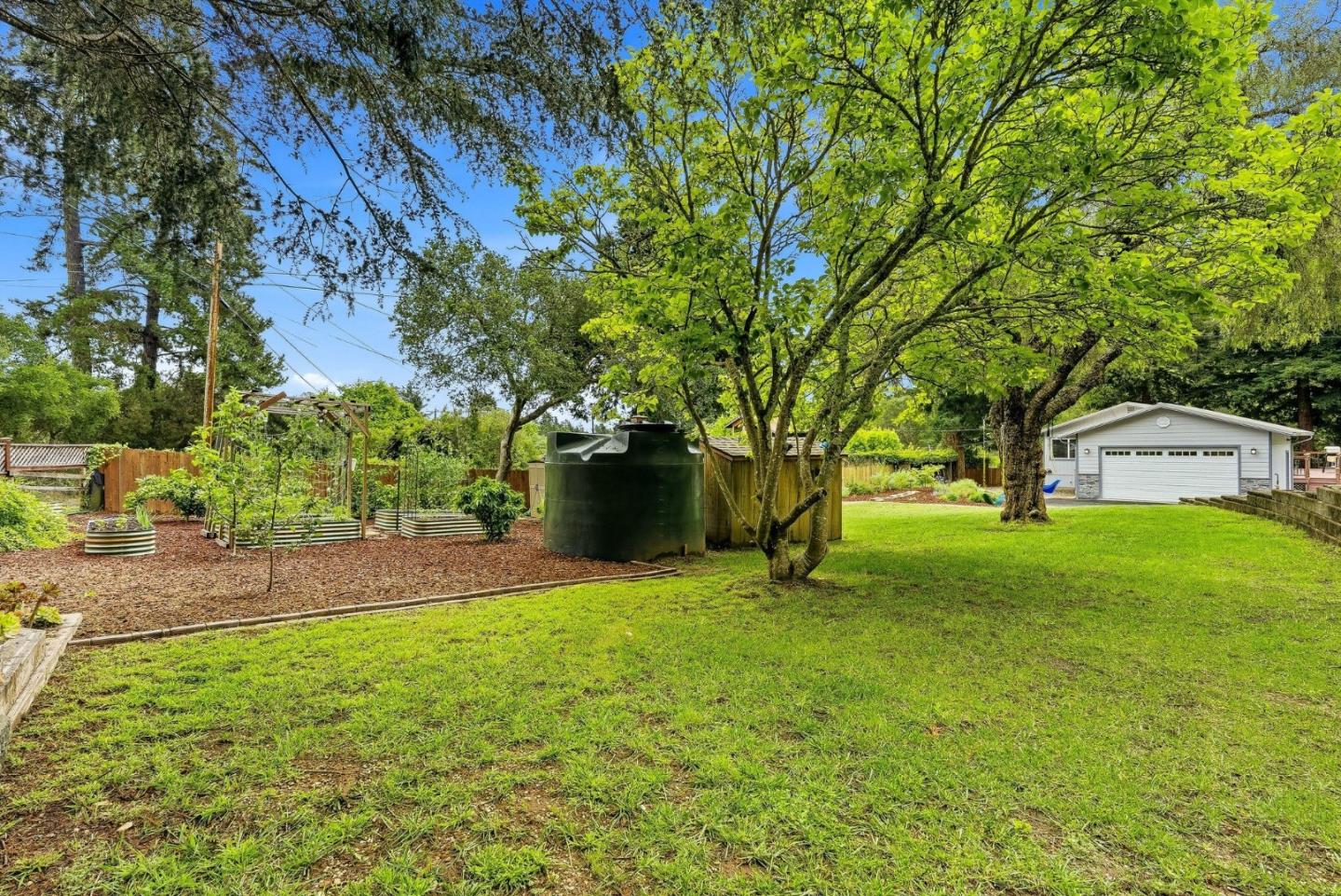 769 Calabasas Road Watsonville, CA 95076 - Photo 41 of 46