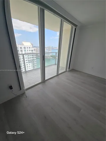 $1,100,000 | 1155 Brickell Bay Drive, Unit 3404, Miami, FL 33131