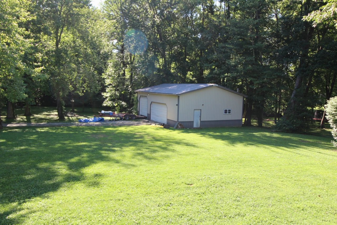 6912 Old State Road Evansville, IN 47710 - Photo 4 of 20 Gallery Image 4