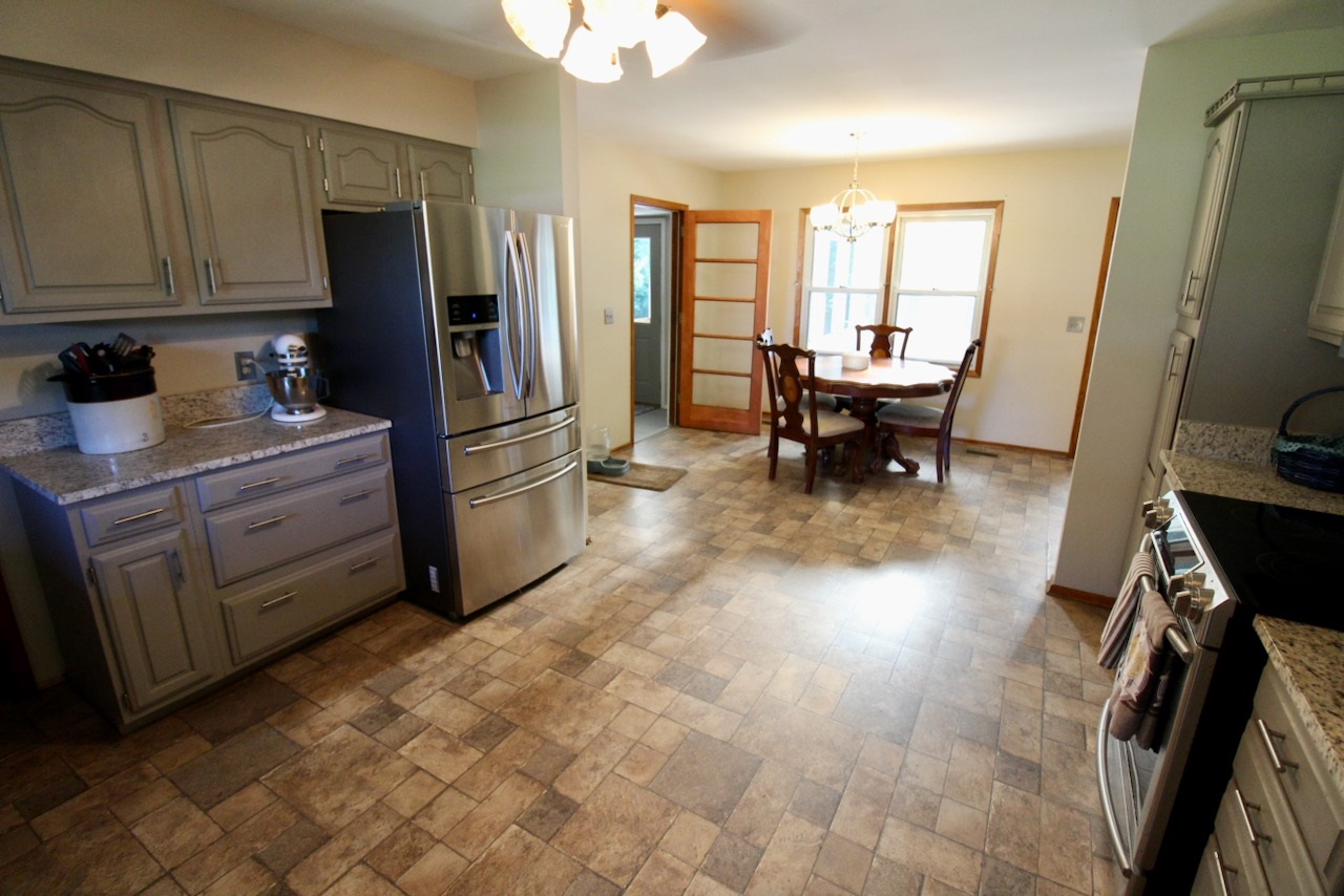 6912 Old State Road Evansville, IN 47710 - Photo 10 of 20 Gallery Image 10