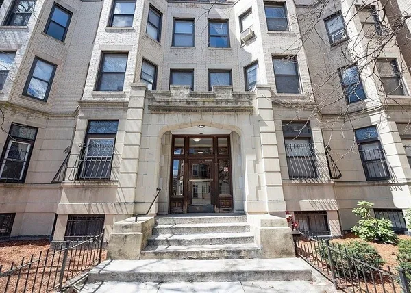 $339,000 | 39 Hemenway Street, Unit 9, Boston, MA 02115