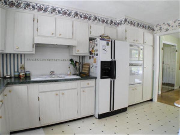 66 Forest Street Saugus, MA 01906 - Photo 5 of 23 Gallery Image 5