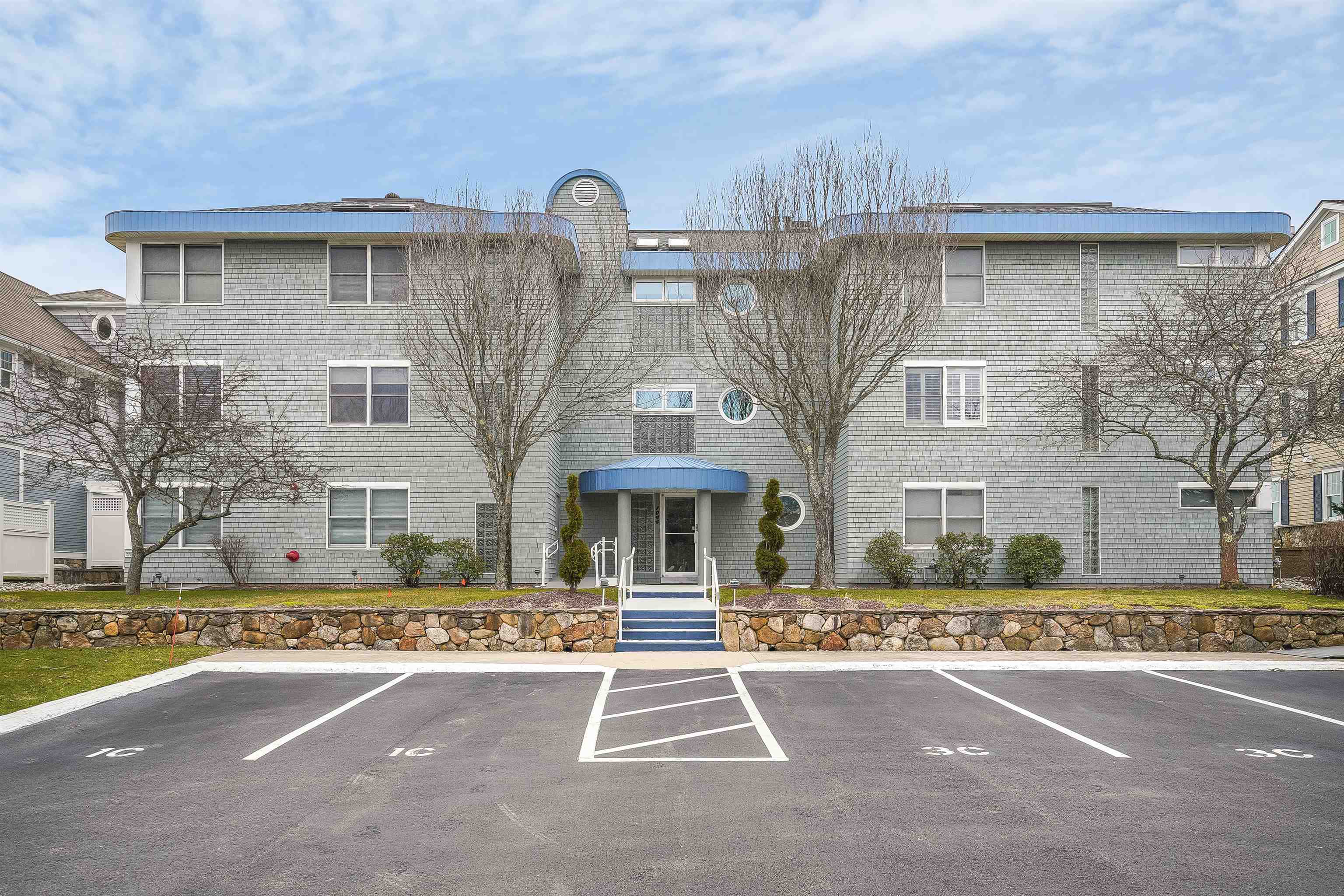 1044 Ocean Boulevard, Unit 2A Hampton, NH 03842 - Photo 2 of 23