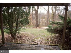 544 Whetstone Road Horsham, PA 19044 - Photo 7 of 11 rear yard
