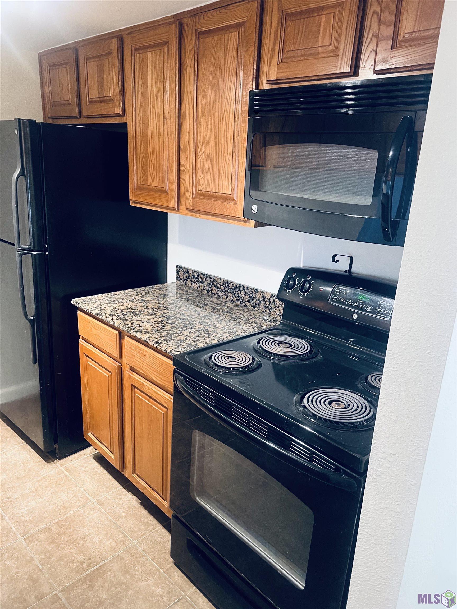 10292-7 West Winston Avenue, Unit 7 Baton Rouge, LA 70809 - Photo 3 of 10