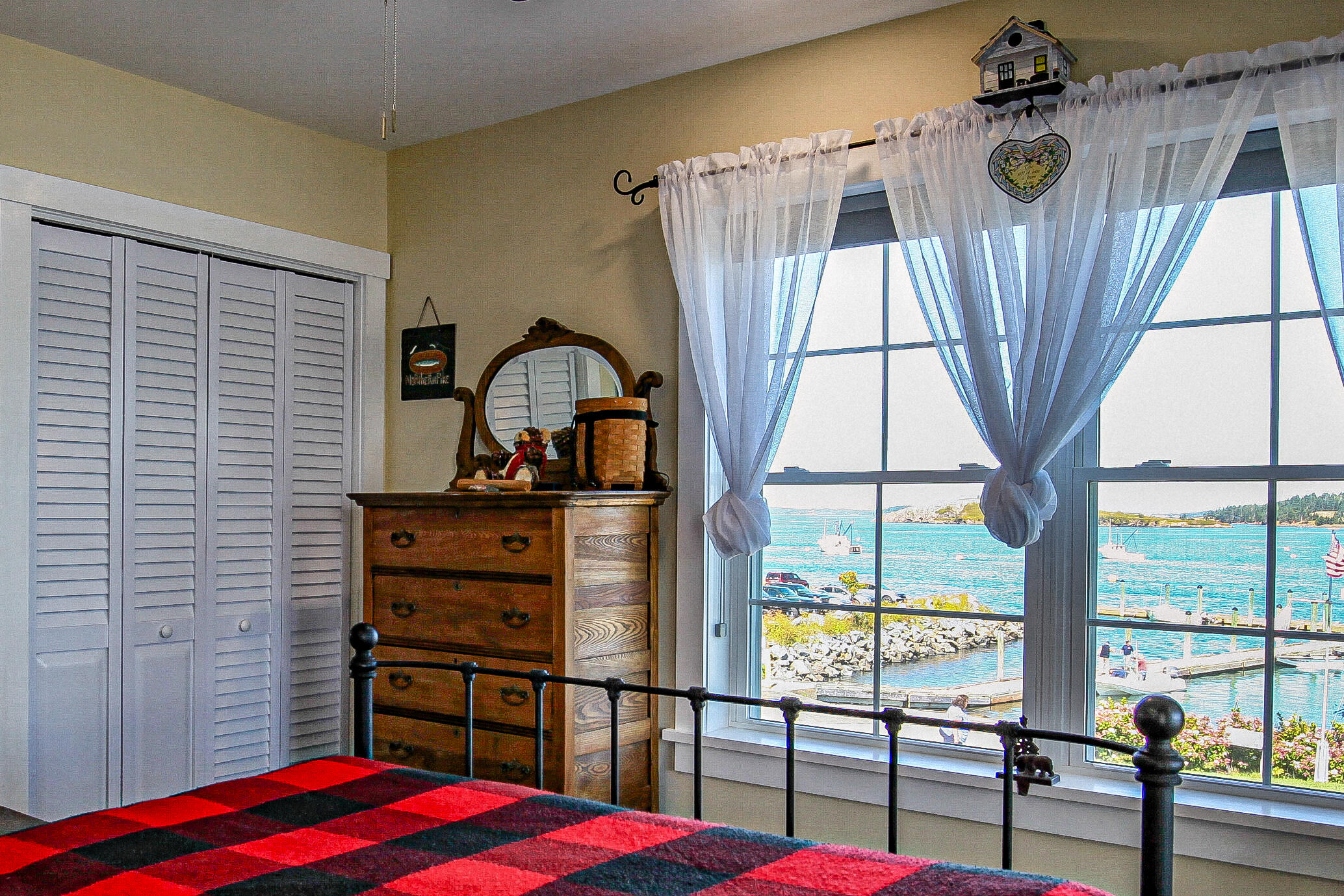 10 North Water Street Lubec, ME 04652 - Photo 26 of 59 IMG_0250