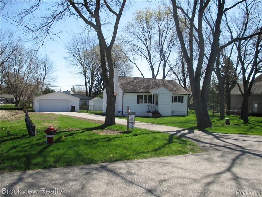 3023 Emmons Avenue Rochester Hills, MI 48307 - Photo 14 of 17