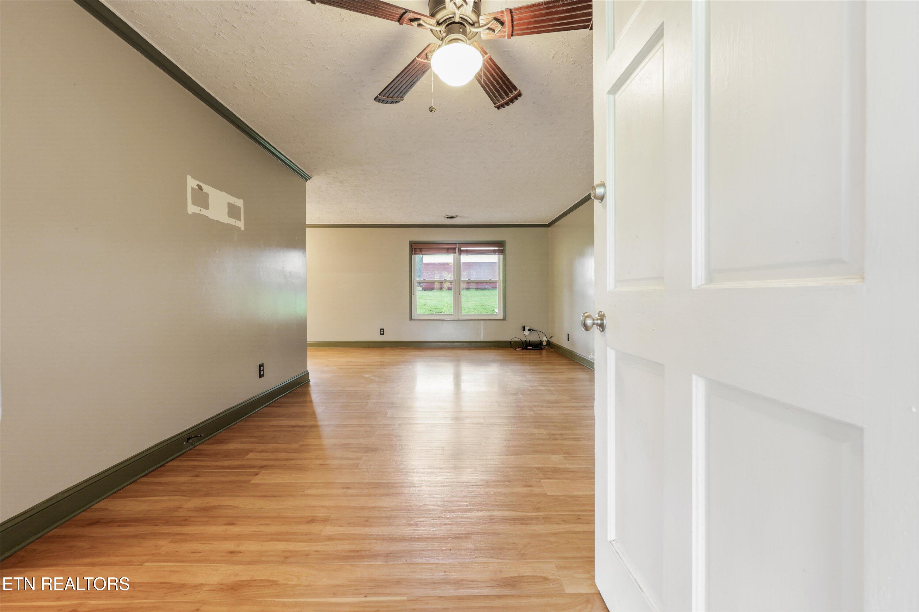 340 Pattie Gap Road Philadelphia, TN 37846 - Photo 4 of 44 03-340 Pattie Gap Rd 16