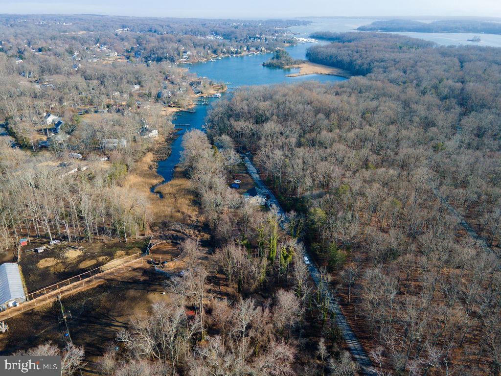 Oak Lane Edgewater, MD 21037 - Photo 6 of 18 an aerial view of multiple house