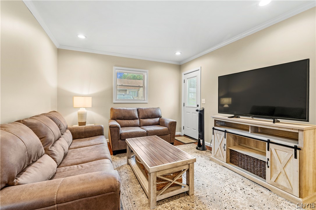 15 Leard Road New Hartford, NY 13413 - Photo 13 of 36 Gallery Image 13