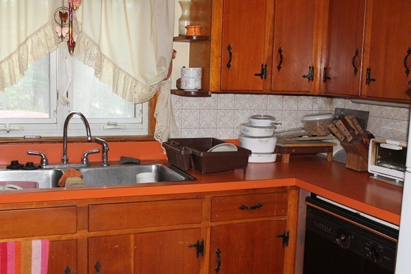 190 Mishawum Road Woburn, MA 01801 - Photo 5 of 24 Gallery Image 5