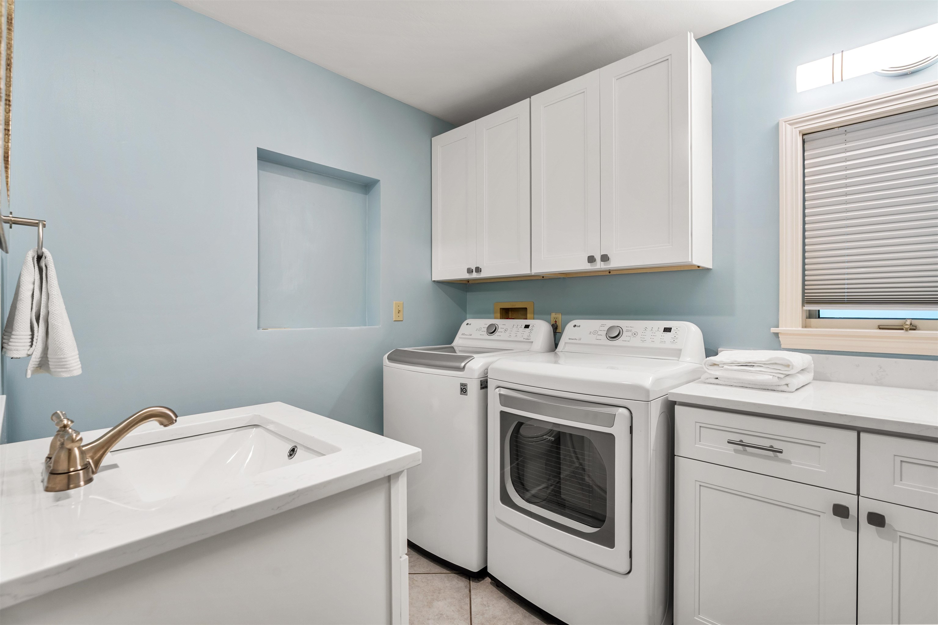 20 Hadley Road Merrimack, NH 03054 - Photo 25 of 58 Gallery Image 25
