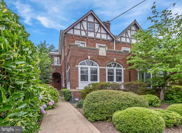 $7,000 | 5128 Nebraska Avenue Northwest, Washington, DC 20008