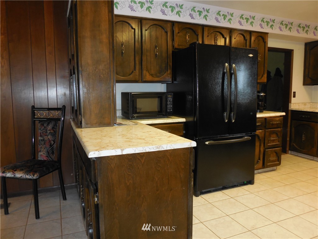 733 Holcomb Road Kelso, WA 98626 - Photo 5 of 23 Gallery Image 5