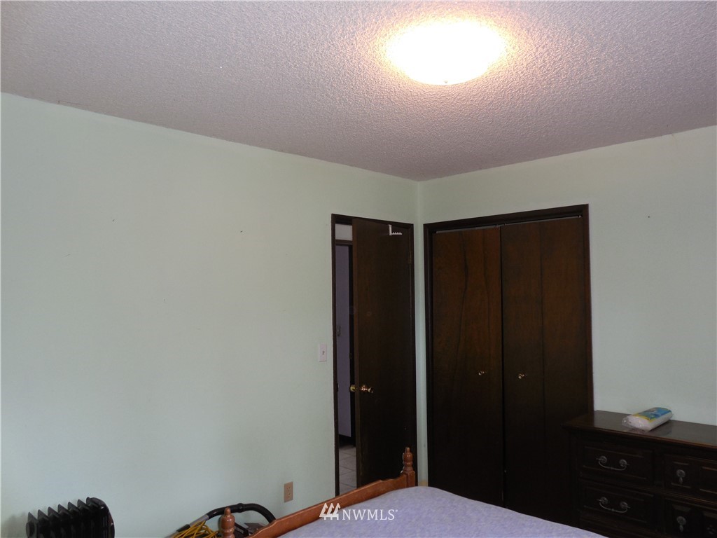 733 Holcomb Road Kelso, WA 98626 - Photo 10 of 23 Gallery Image 10