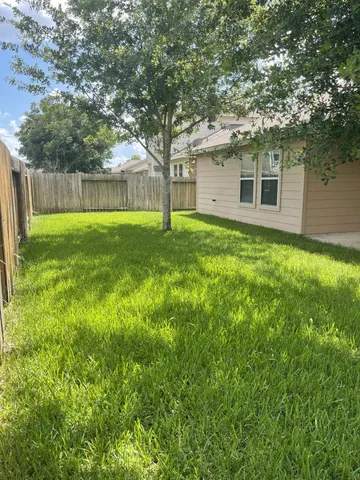 $1,950 | 11122 Barker Park Court, Cypress, TX 77433