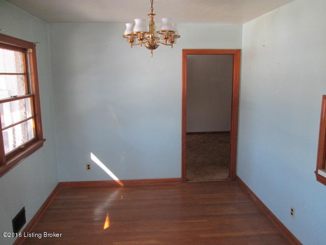 12202 Hardwick Road Louisville, KY 40243 - Photo 9 of 16 Dining Room