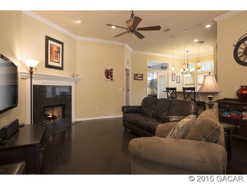 7610 Southwest 82nd Way Gainesville, FL 32608 - Photo 3 of 24 Large Great Room w/10 ceiling