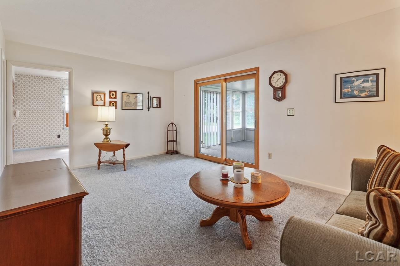 2088 West Cadmus Road Adrian, MI 49221 - Photo 23 of 38 50015031-22.JPG