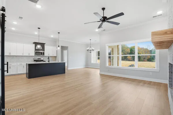 $449,900 | 2956 Molly Cove, Nesbit, MS 38651