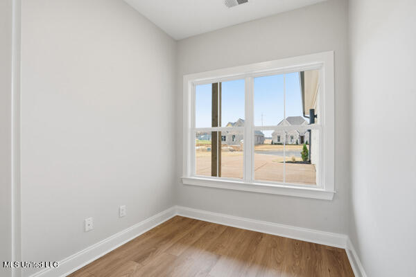 2956 Molly Cove Nesbit, MS 38651 - Photo 6 of 25 2956-flex room