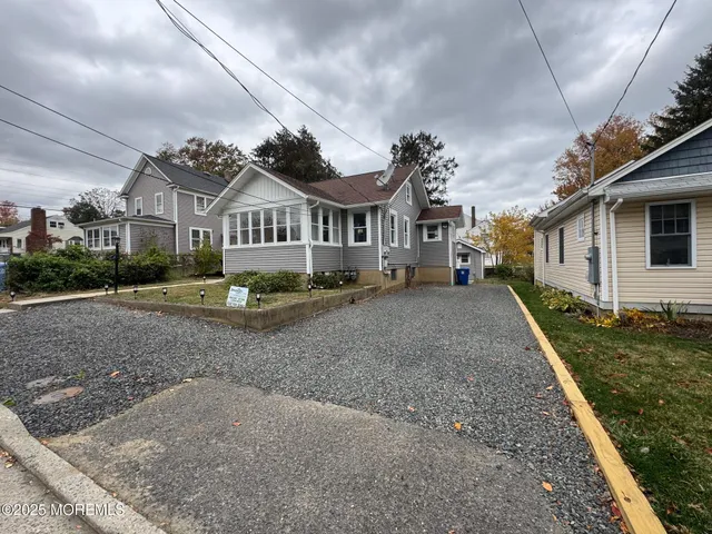 $3,600 | 11 Washington Avenue, Leonardo, NJ 07737