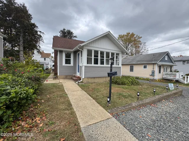 $3,600 | 11 Washington Avenue, Leonardo, NJ 07737