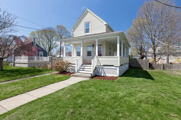 $449,000 | 8 Hitch Street, Fairhaven, MA 02719