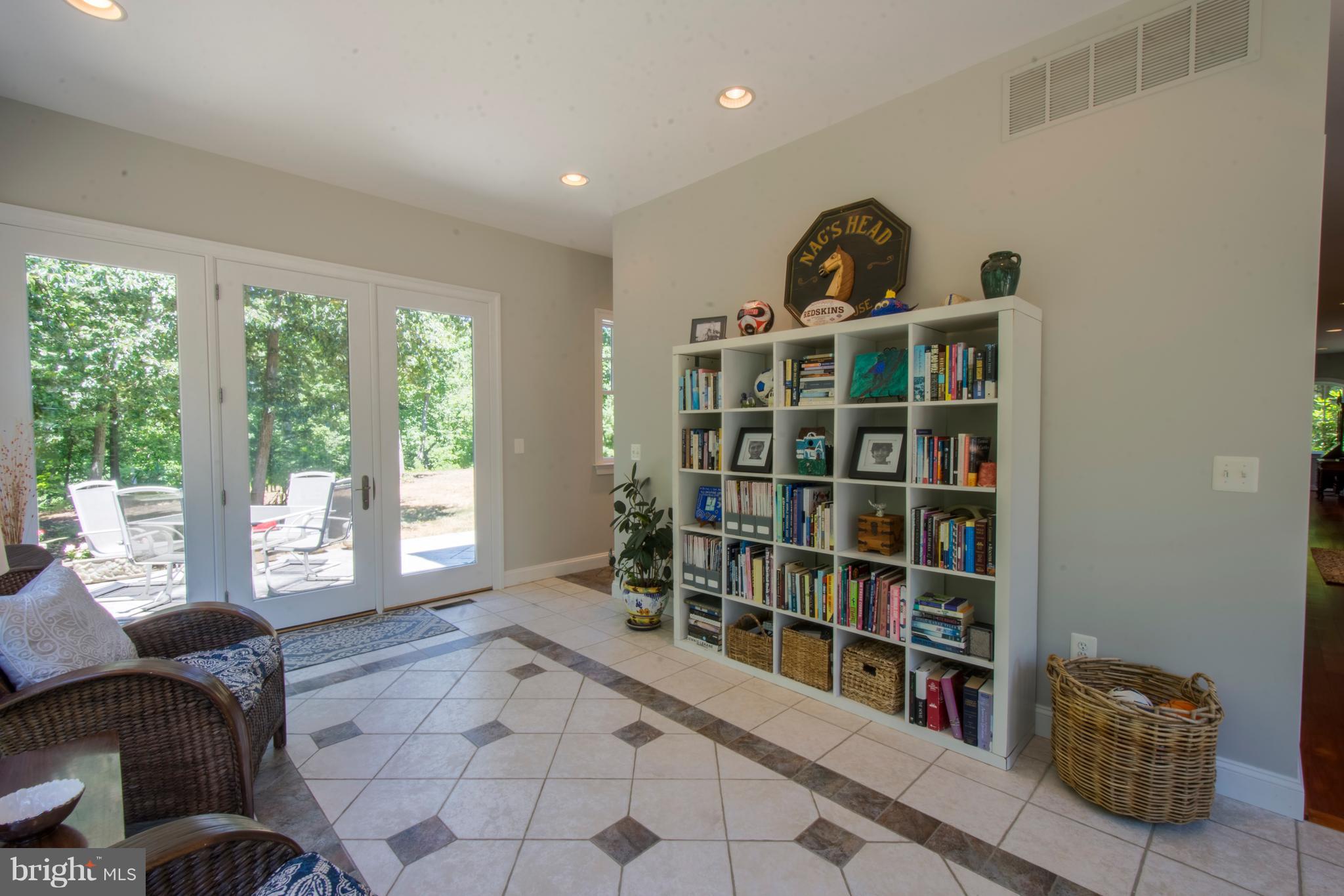 498 Ferry Point Road Annapolis, MD 21403 - Photo 58 of 102 Sun Room With Lots of Windows