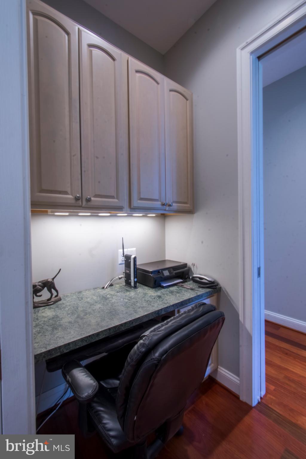 498 Ferry Point Road Annapolis, MD 21403 - Photo 72 of 102 Office Space