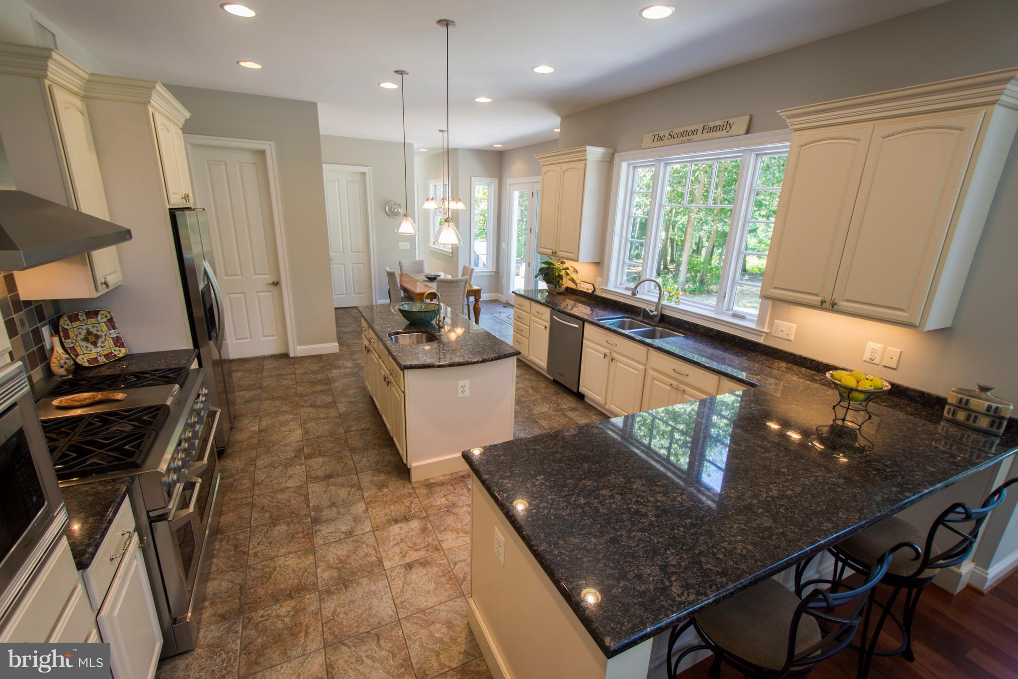 498 Ferry Point Road Annapolis, MD 21403 - Photo 73 of 102 Kitchen Next To Family Room