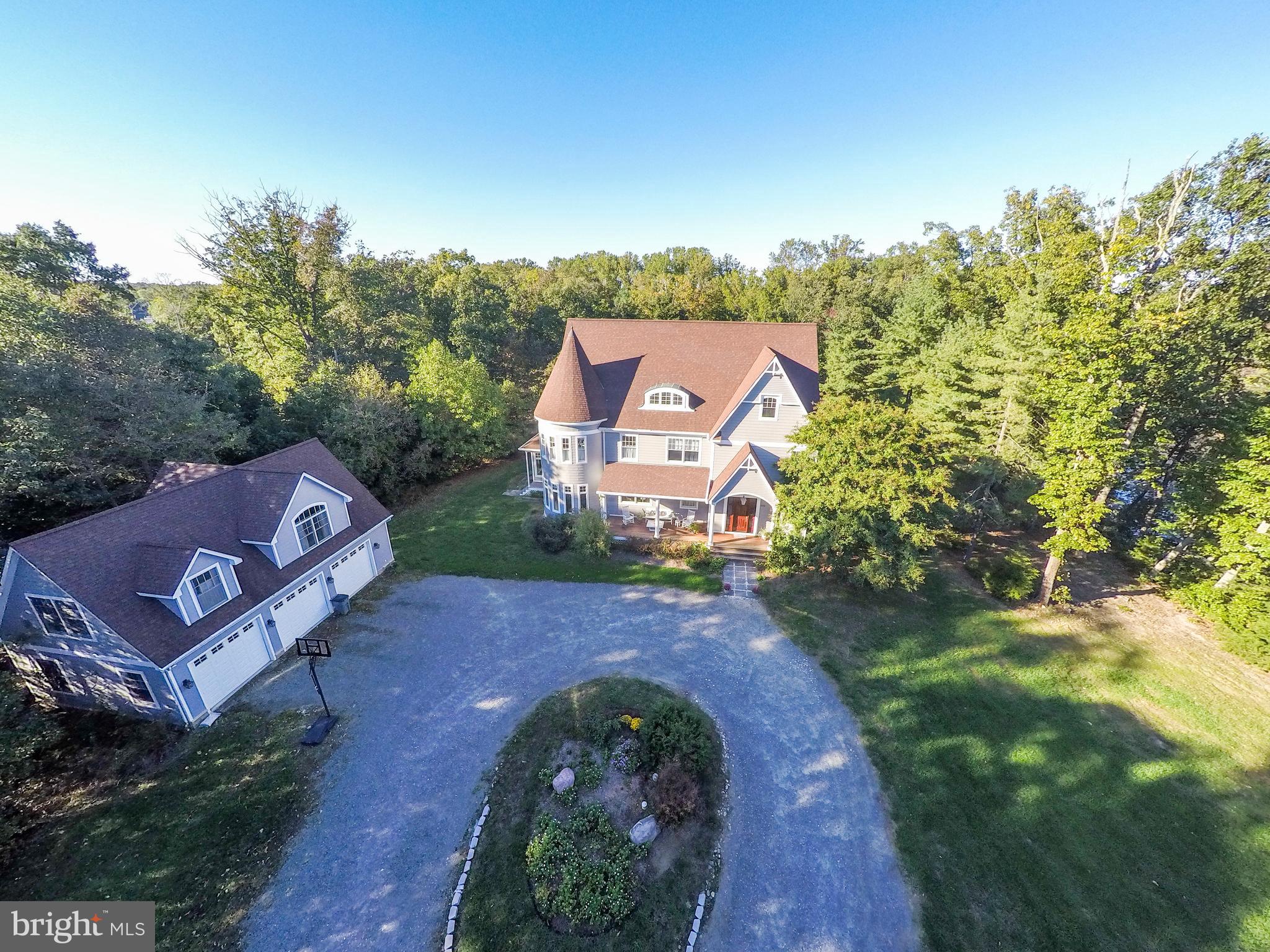 498 Ferry Point Road Annapolis, MD 21403 - Photo 97 of 102 Aerial View Of Property - Circular Driveway