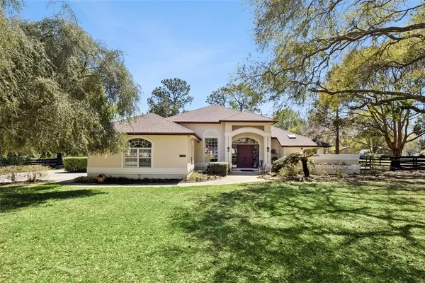 $545,000 | 6270 Northeast 49th Street, Silver Springs, FL 34488