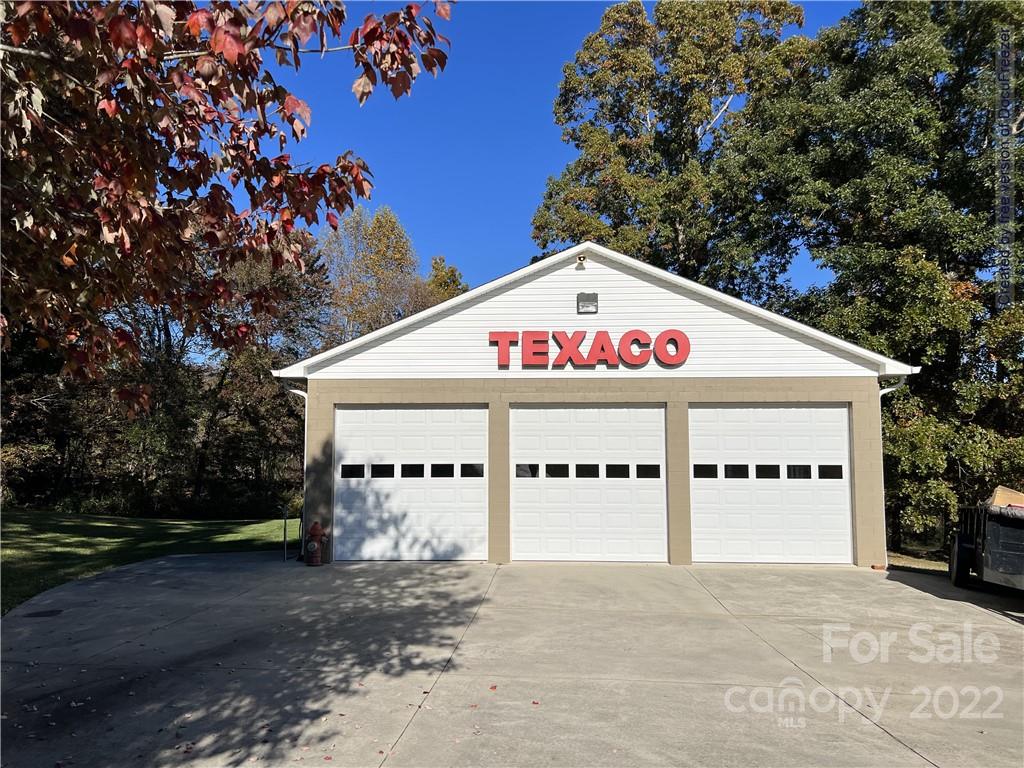 4270 Lower Cedar Valley Road Hudson, NC 28638 - Photo 32 of 48 Gallery Image 32