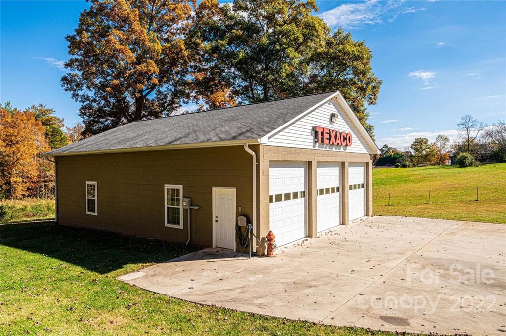 4270 Lower Cedar Valley Road Hudson, NC 28638 - Photo 38 of 48 Gallery Image 38