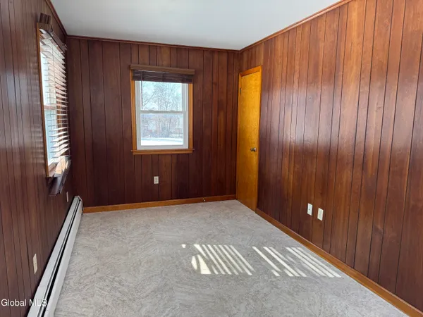 $2,000 | 60 Bloomingrove Drive, North Greenbush, NY 12180