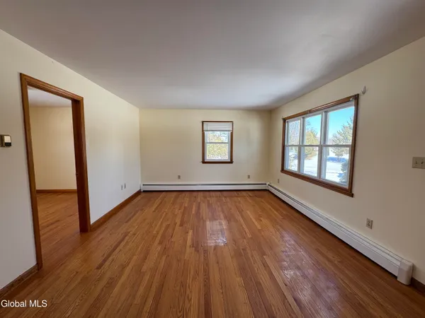 $2,000 | 60 Bloomingrove Drive, North Greenbush, NY 12180