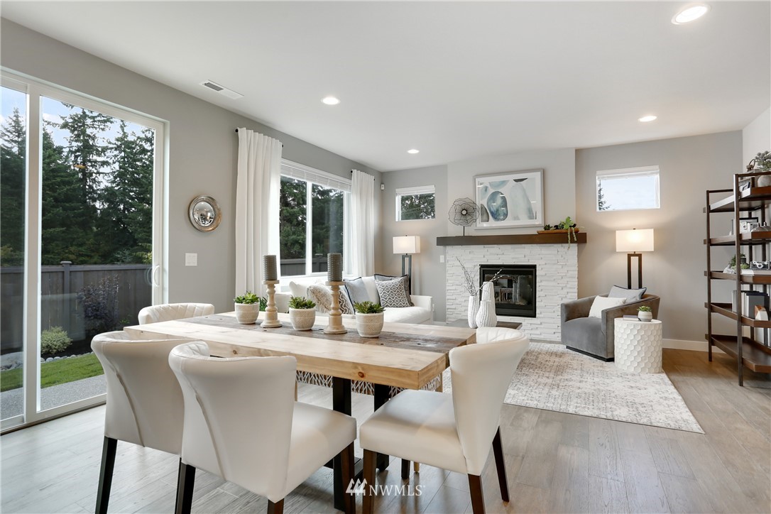 18710 Meridian Place West, Unit CC 05 Bothell, WA 98012 - Photo 7 of 23 Gallery Image 7