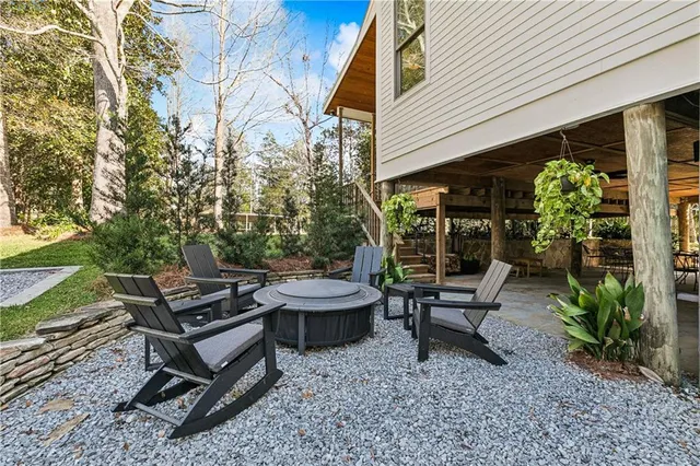 $879,900 | 910 East 1st Avenue, Covington, LA 70433