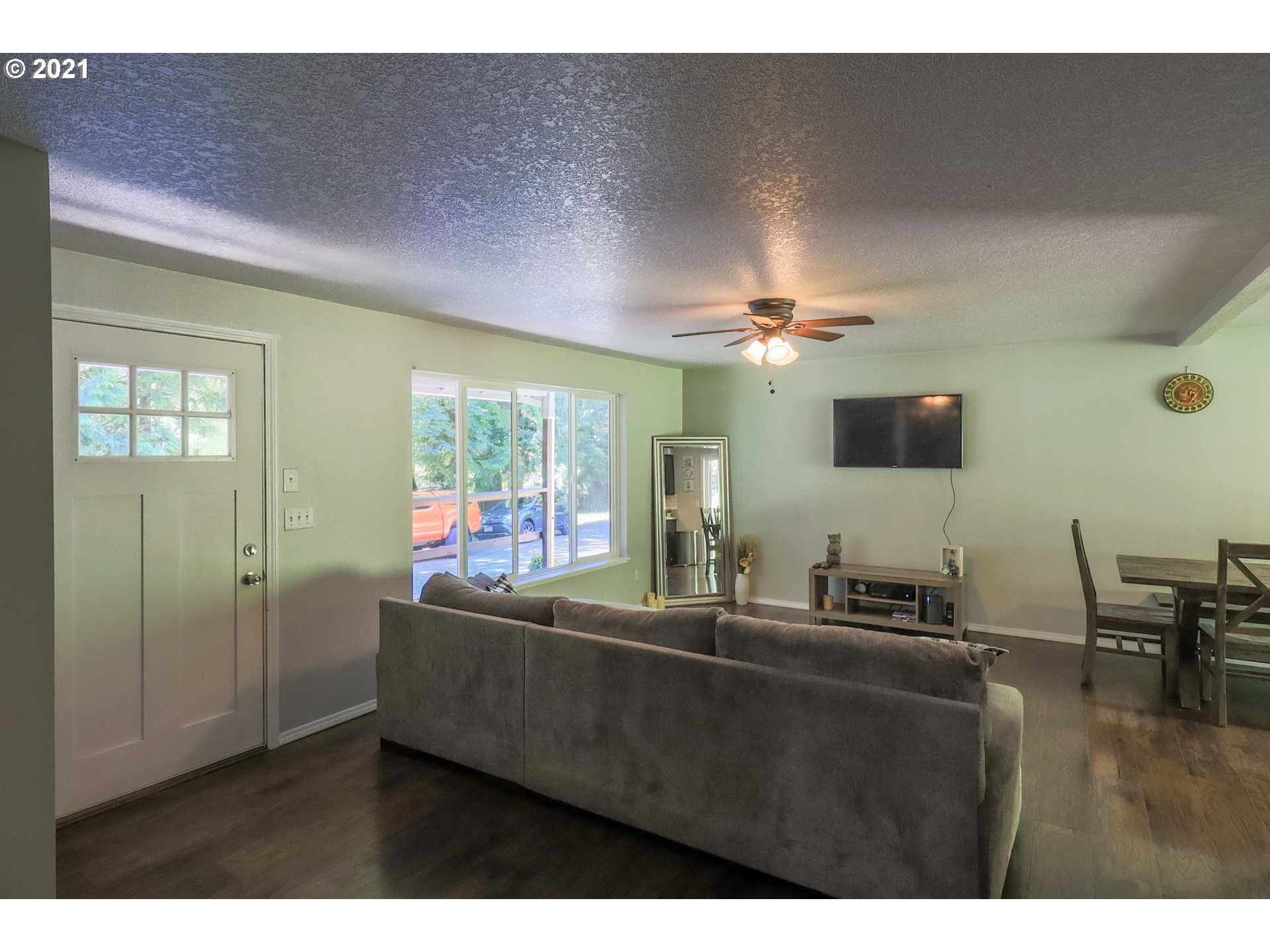 28280 South Moonridge Road Colton, OR 97017 - Photo 3 of 24 Gallery Image 3