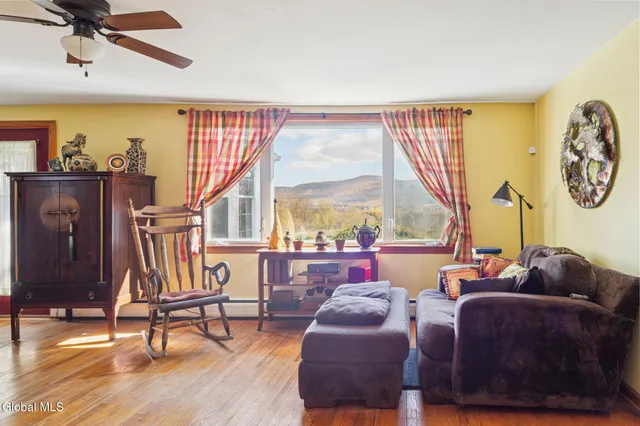 $279,900 | 197 School House Road, Schoharie, NY 12157