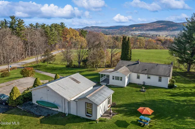 $279,900 | 197 School House Road, Schoharie, NY 12157