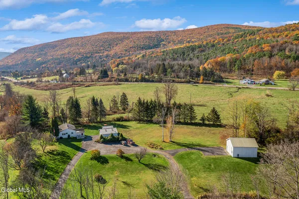 $279,900 | 197 School House Road, Schoharie, NY 12157