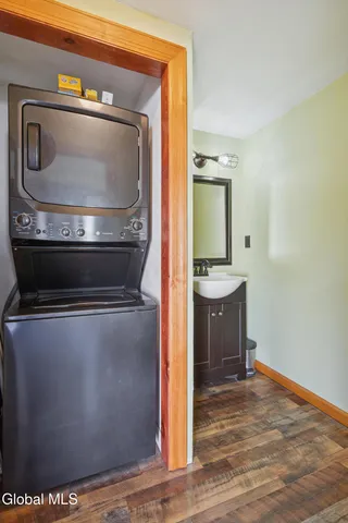 $279,900 | 197 School House Road, Schoharie, NY 12157