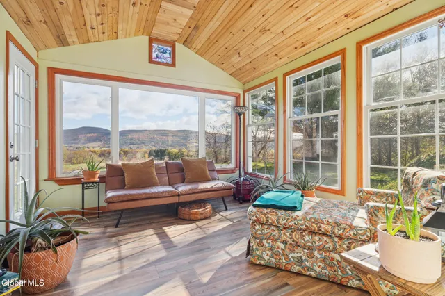 $279,900 | 197 School House Road, Schoharie, NY 12157