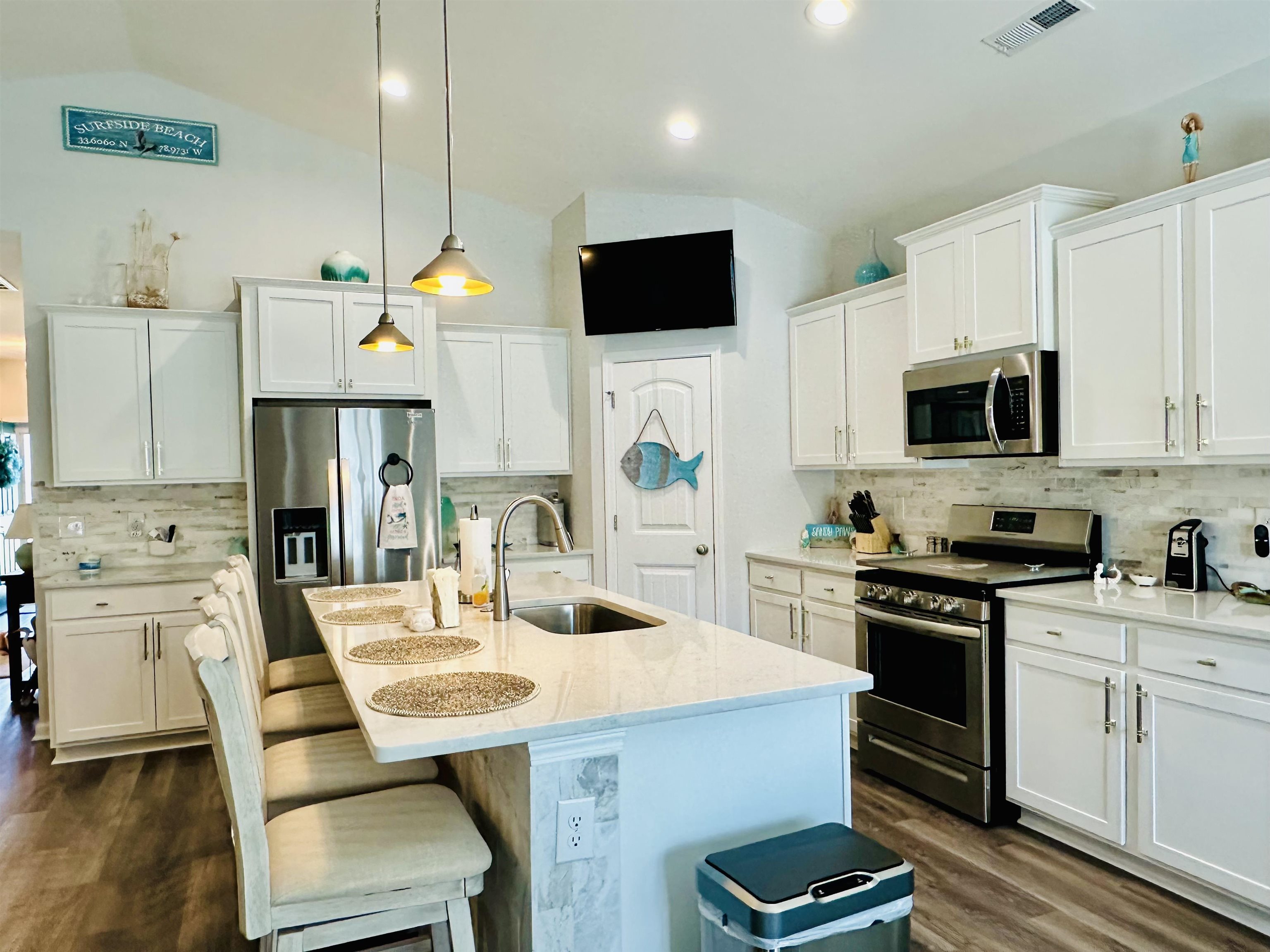 473 Rycola Circle Surfside Beach, SC 29575 - Photo 6 of 32