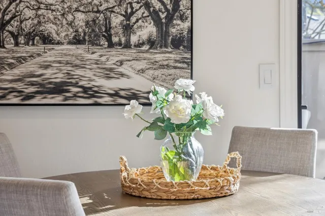 $1,049,000 | 3 Chapparal Court, Novato, CA 94949