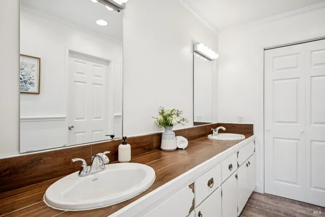 $1,049,000 | 3 Chapparal Court, Novato, CA 94949