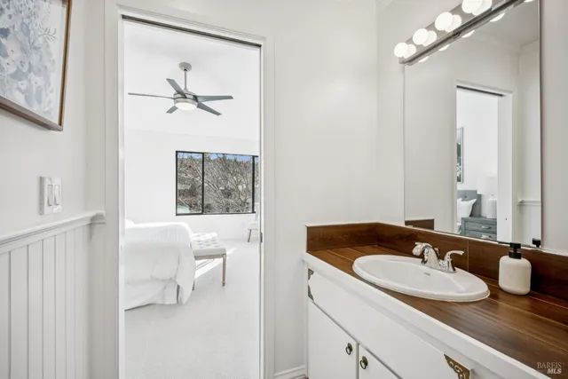 $1,049,000 | 3 Chapparal Court, Novato, CA 94949