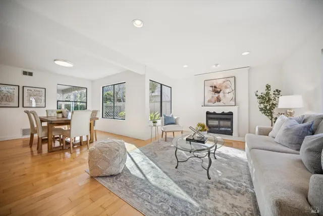 $1,049,000 | 3 Chapparal Court, Novato, CA 94949